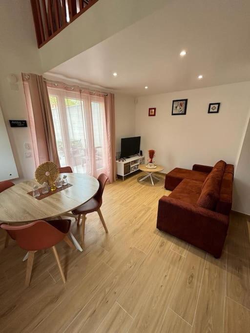 Charmante Maison Bord De Marne Maisons-Alfort Extérieur photo